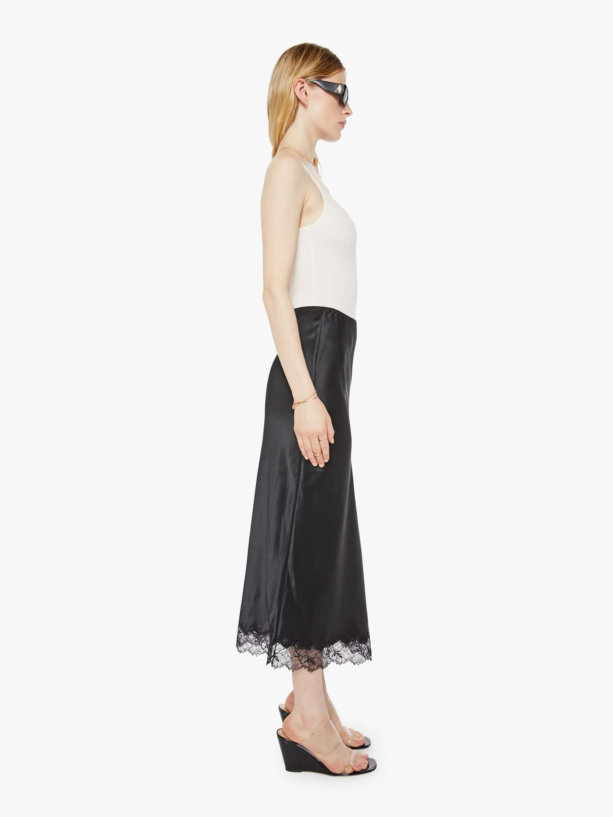 SABLYN Miranda C Scallop Trim Bias - Black - Image 3